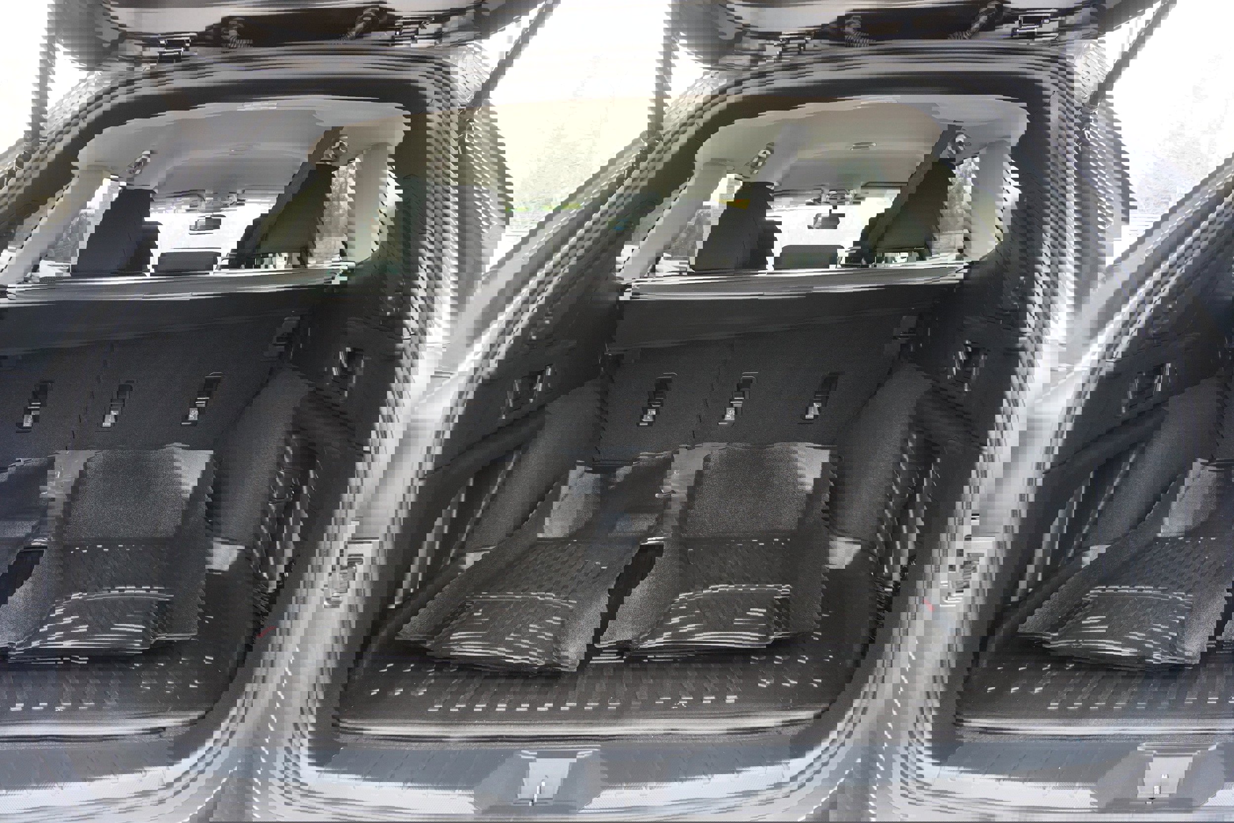 Certified 2025 Subaru Outback Premium image 10