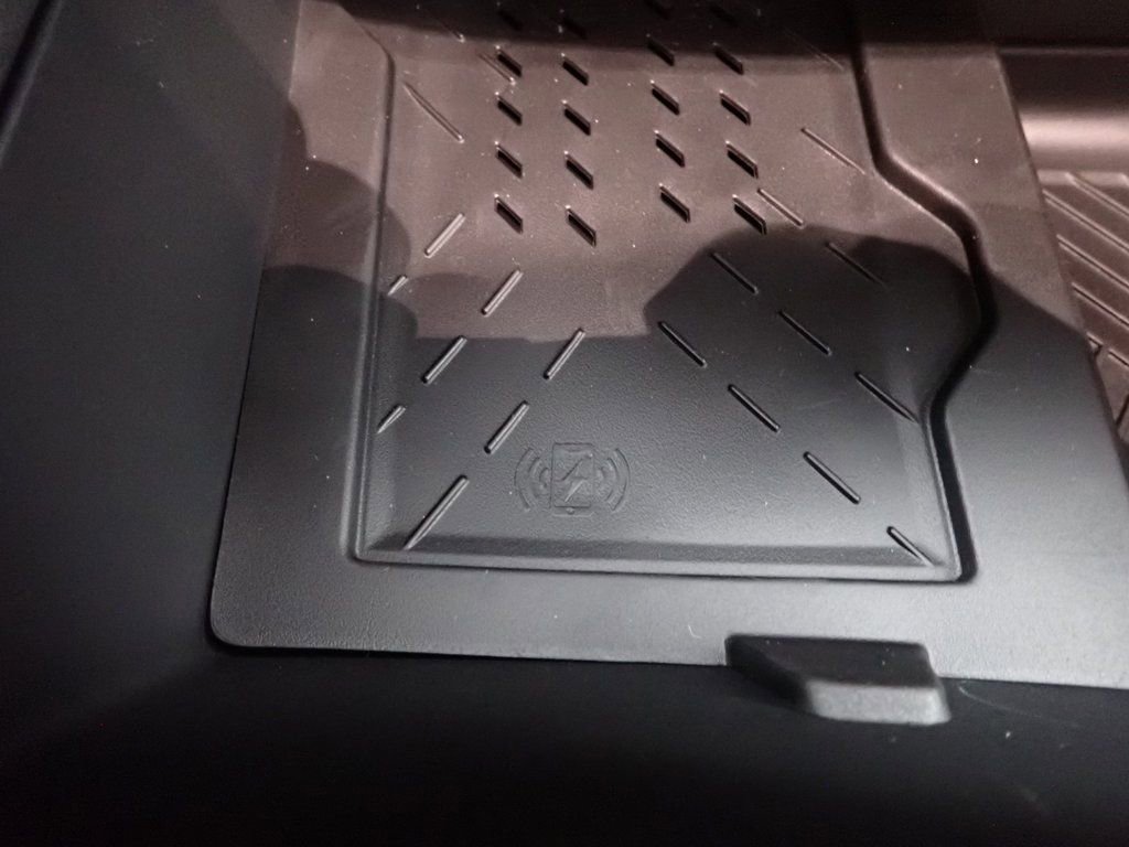 New 2026 Chrysler Pacifica Pinnacle image 8