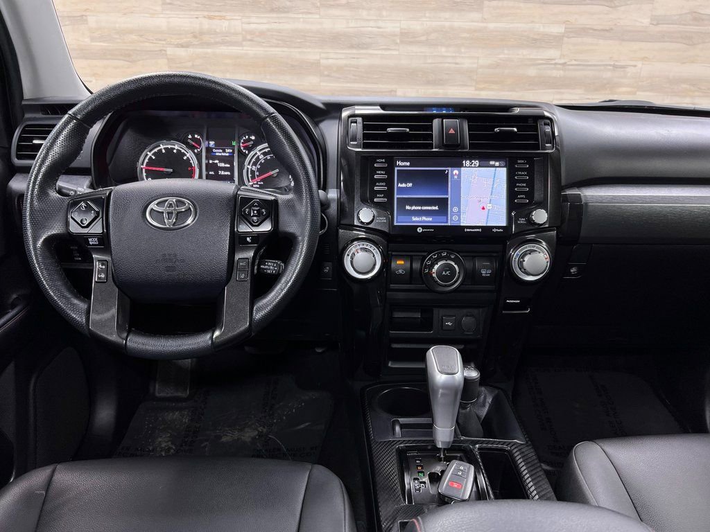 Used 2024 Toyota 4Runner TRD Off-Road Premium image 2