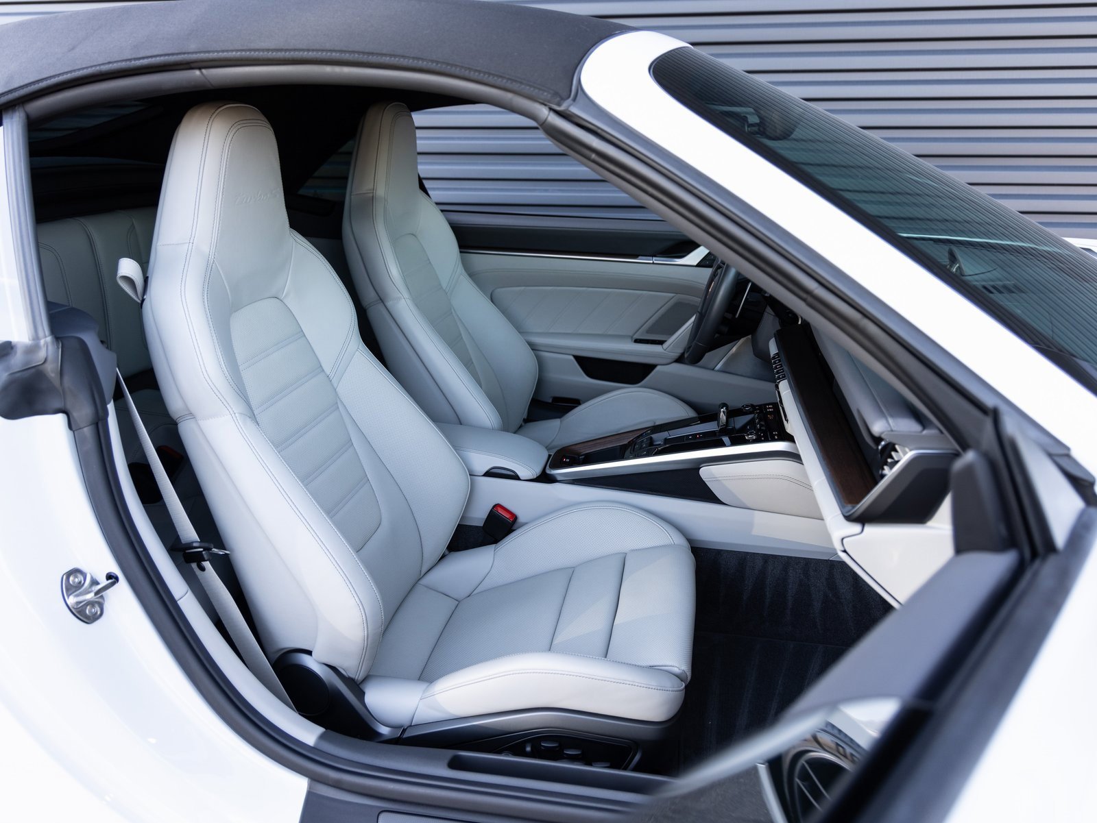 Used 2024 Porsche 911 Turbo S image 30