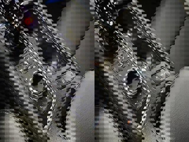 Certified 2023 Cadillac XT6 Premium Luxury image 24