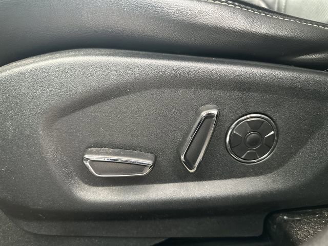 Used 2018 Ford Explorer Platinum AWD/4WD image 19
