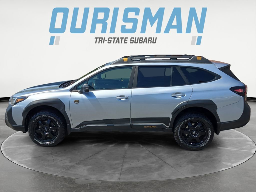 Used 2022 Subaru Outback Wilderness AWD/4WD image 3