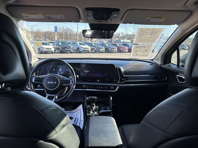 Used 2024 Kia Sportage EX image 11