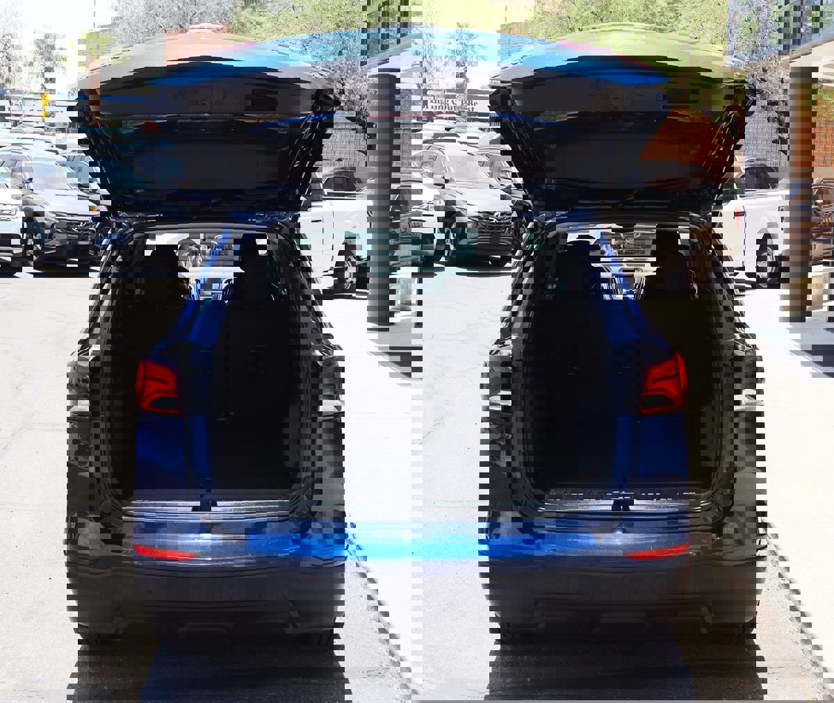 Used 2022 Chevrolet Equinox LS w/ LS Convenience Package image 22