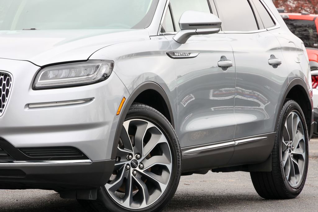Certified 2023 Lincoln Nautilus Reserve AWD/4WD image 18