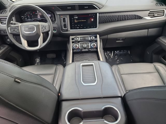Used 2024 GMC Yukon XL Denali AWD/4WD image 13