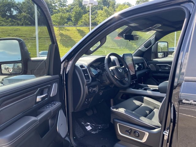 New 2025 RAM 1500 Laramie w/ Night Edition image 15