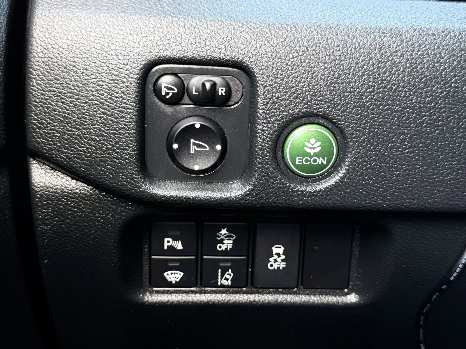 Used 2022 Honda Passport TrailSport image 25