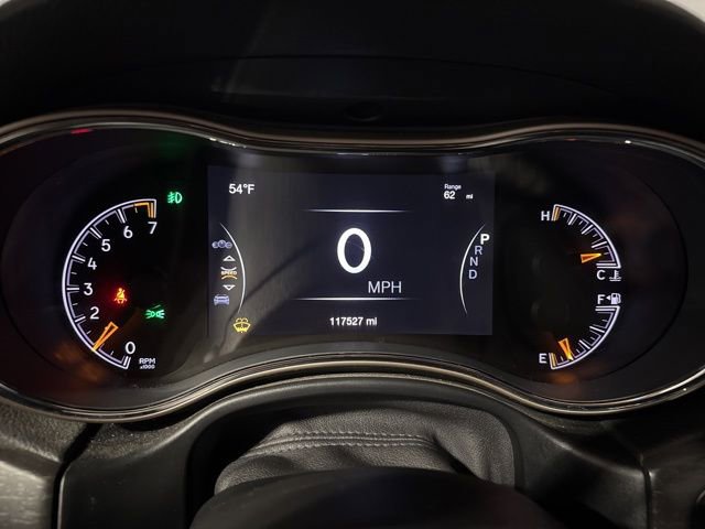 Used 2016 Jeep Grand Cherokee Limited image 27