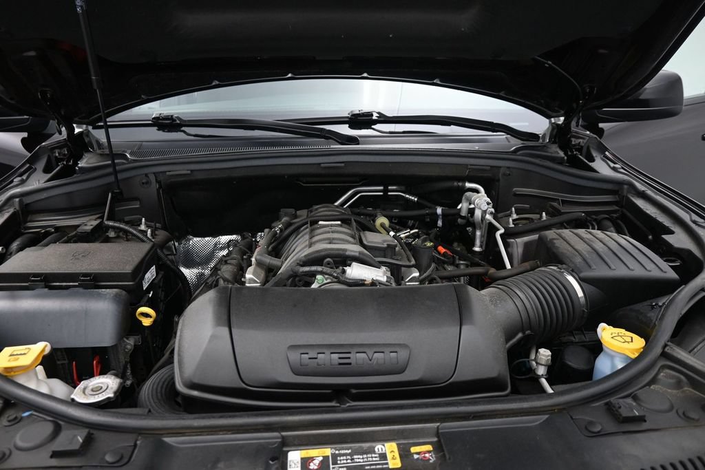 Used 2024 Dodge Durango R/T w/ Blacktop Package AWD/4WD image 23