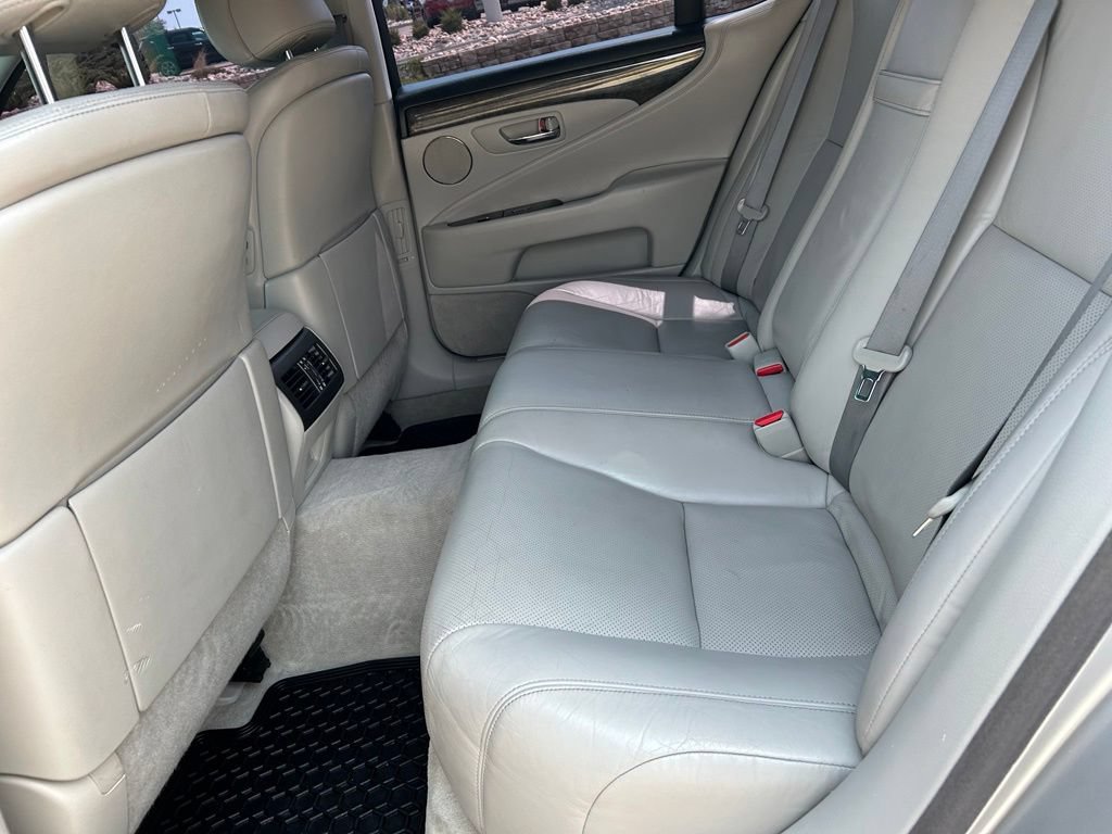 Used 2010 Lexus LS 460 AWD image 26