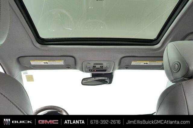 Certified 2018 Chevrolet Malibu Premier w/ Premier Sun and Wheel Package FWD image 21