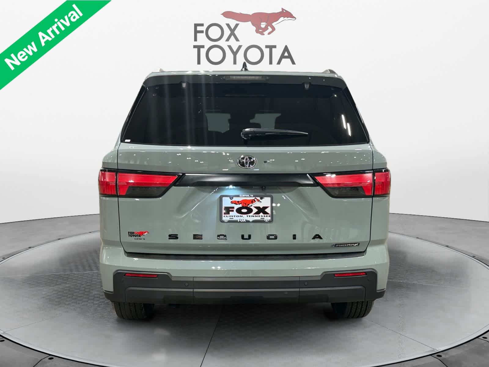 Used 2026 Toyota Sequoia SR5 w/ SR5 Premium Package AWD/4WD image 5