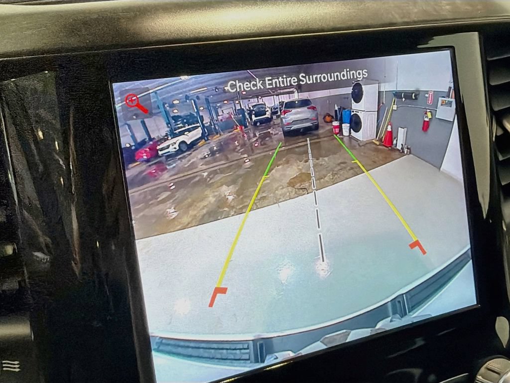 Used 2022 RAM 1500 Big Horn AWD/4WD image 16