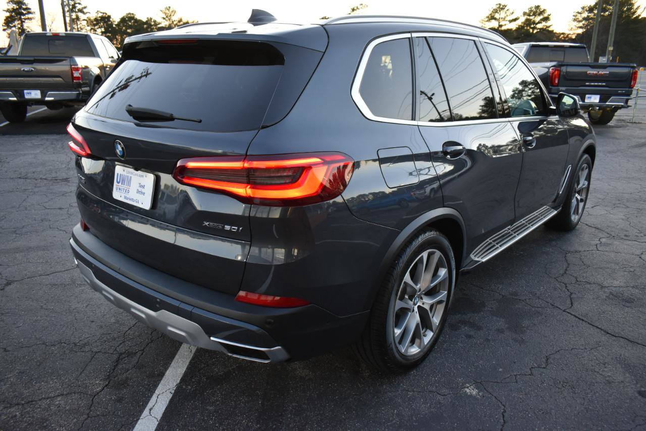 Used 2019 BMW X5 xDrive50i w/ Parking Assistance Package image 6