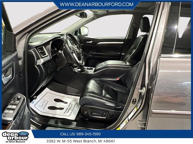 Used 2015 Toyota Highlander XLE AWD/4WD image 9