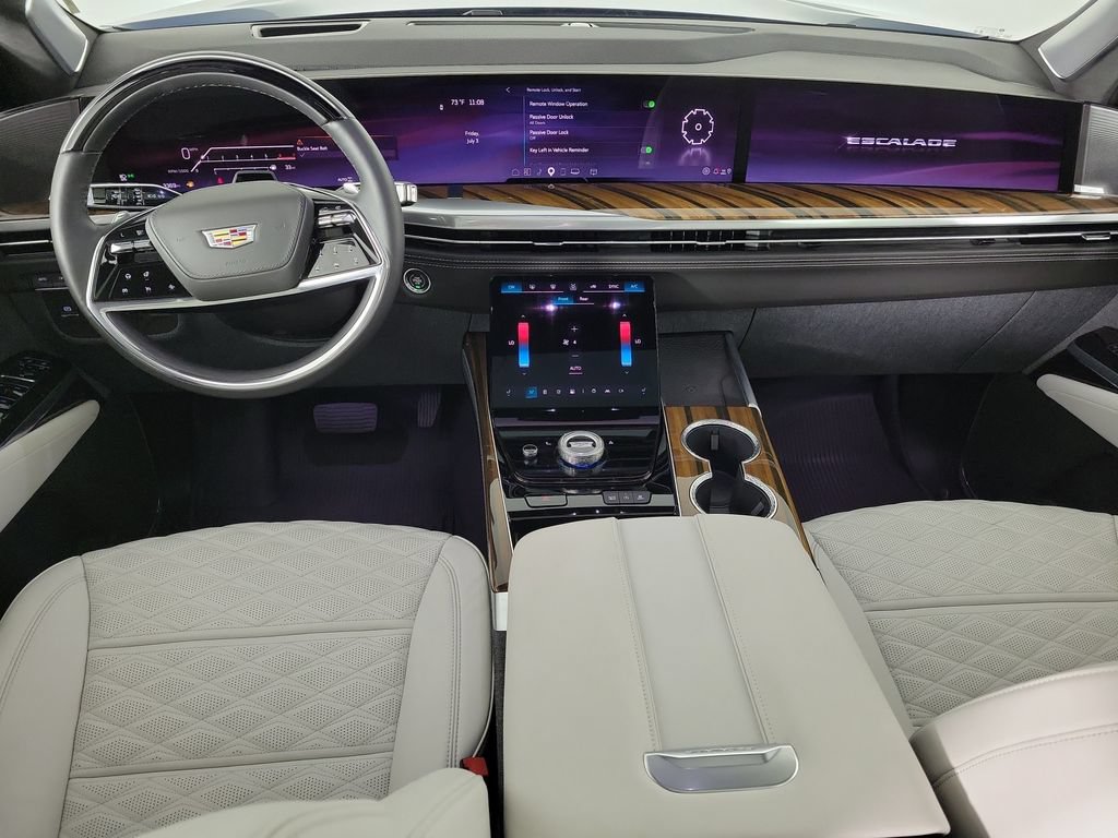 Used 2026 Cadillac Escalade Platinum Sport w/ LPO, ONYX Package AWD/4WD image 16