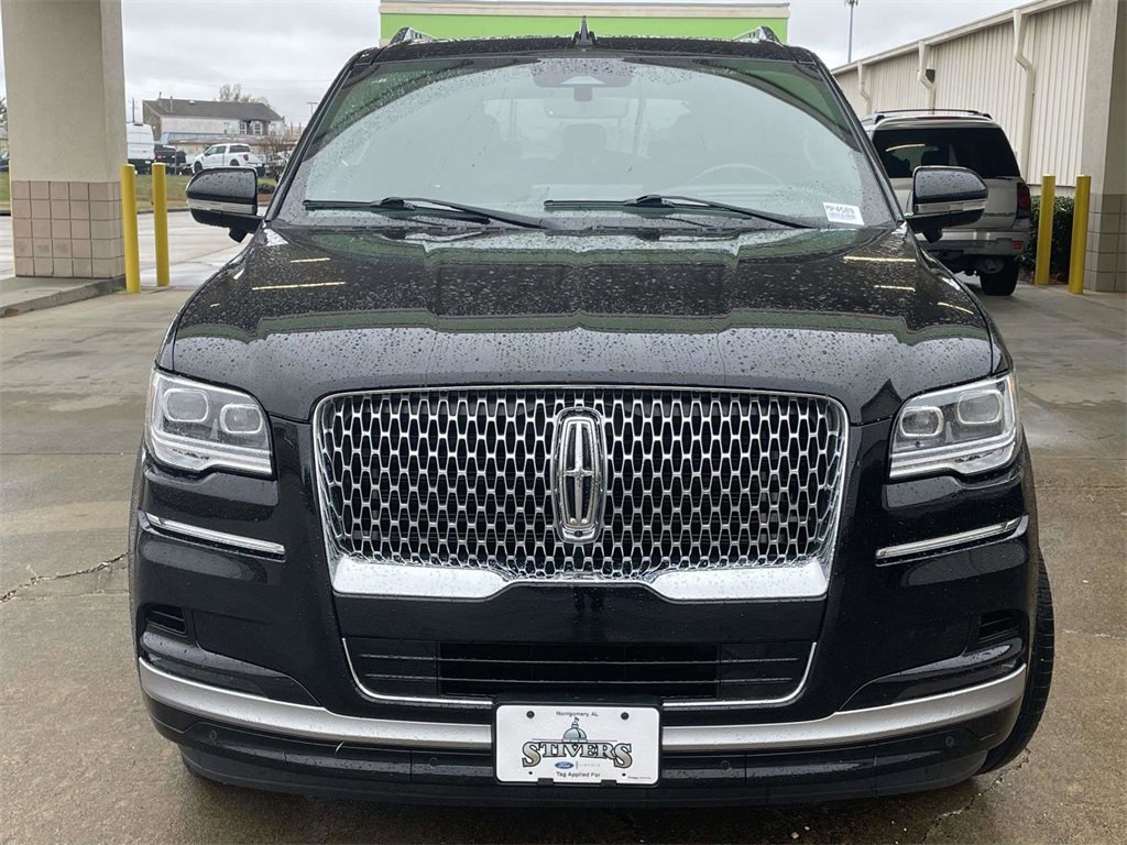 Used 2023 Lincoln Navigator Reserve image 8
