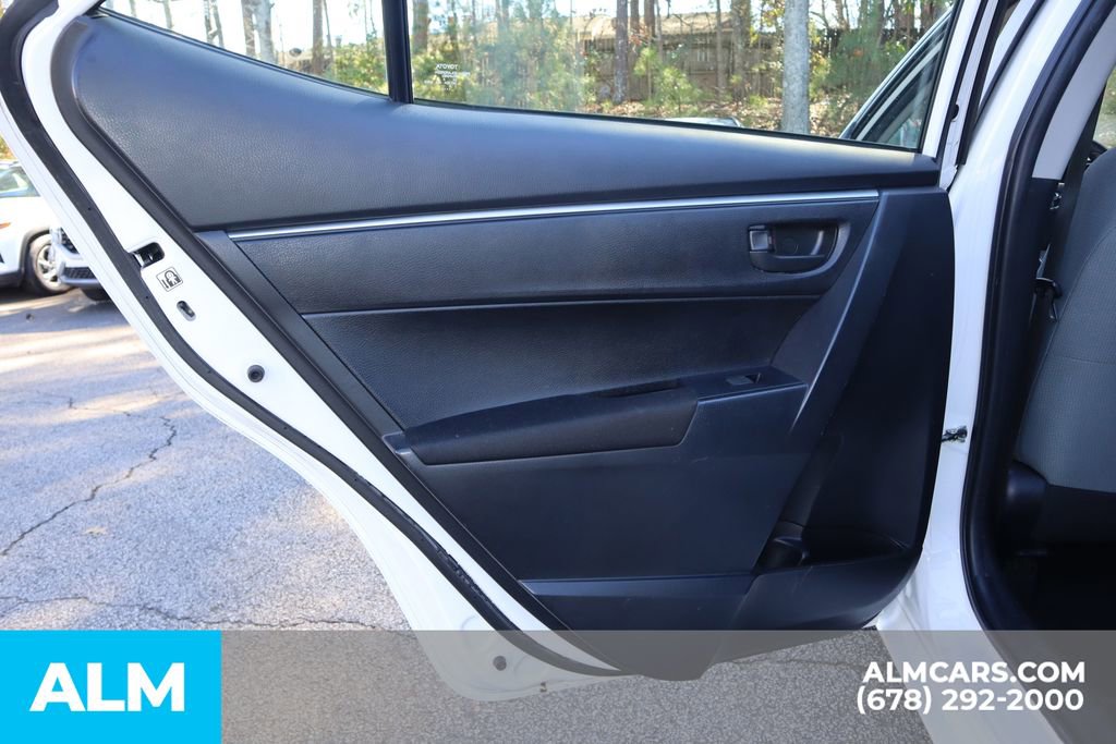 Used 2014 Toyota Corolla L FWD image 18