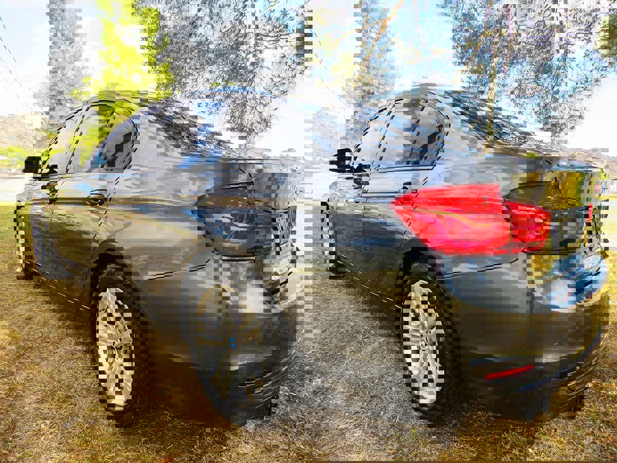 Used 2016 BMW 328i Sedan image 4