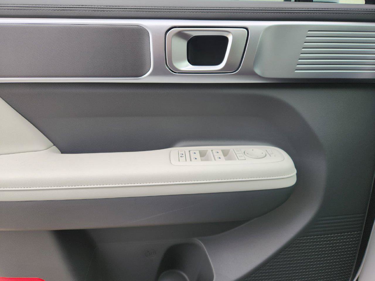 New 2026 Hyundai Santa Fe SEL FWD image 22