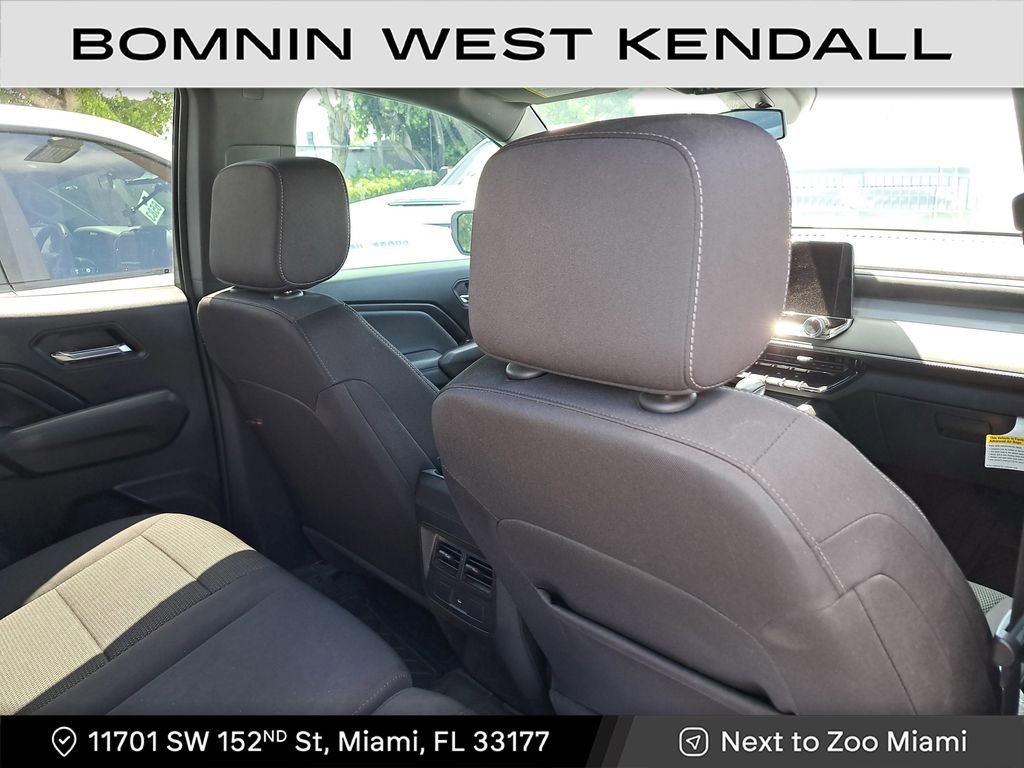 Used 2024 Chevrolet Colorado LT w/ LT Convenience Package image 10