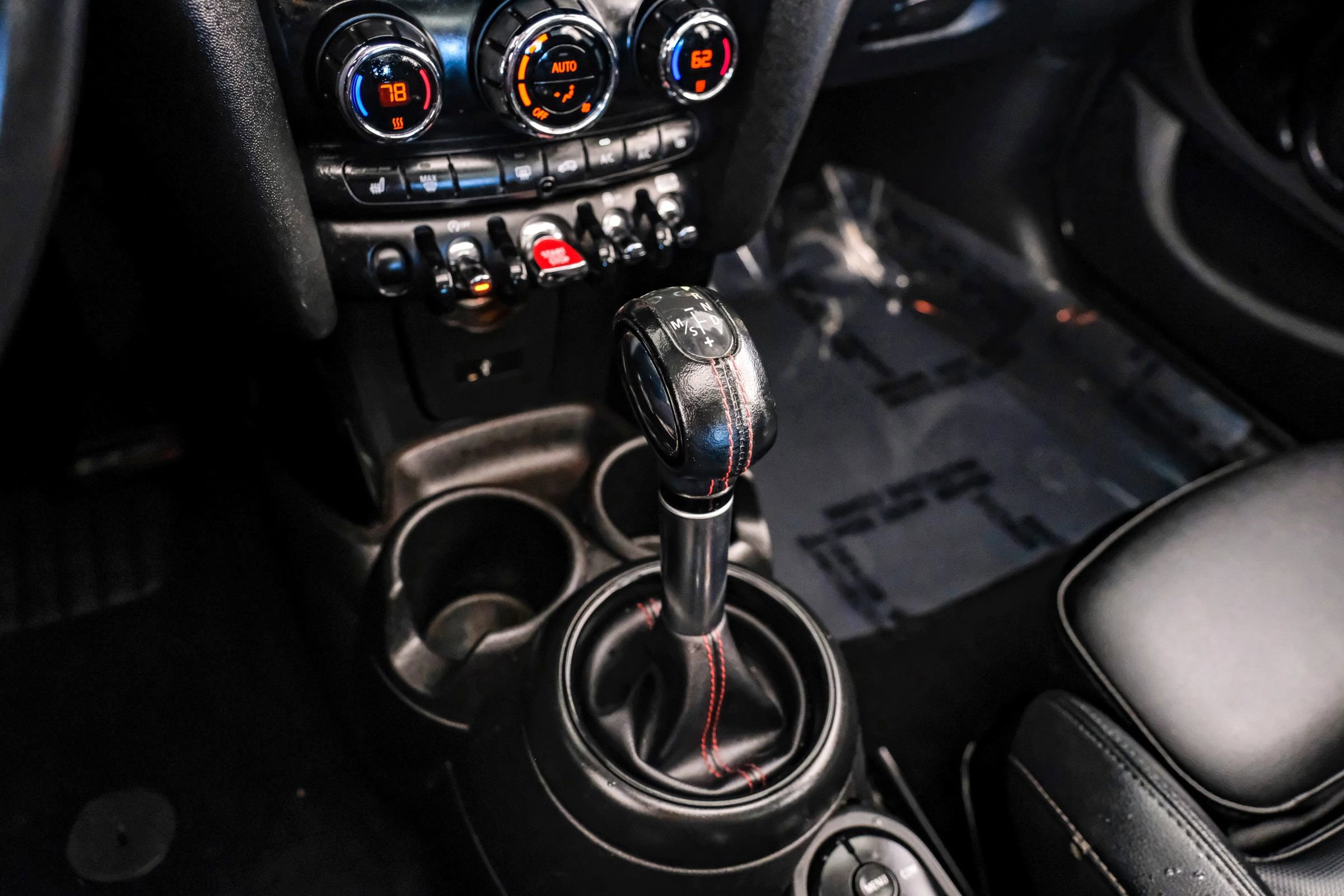 Used 2019 MINI Cooper S w/ Premium Package FWD image 19