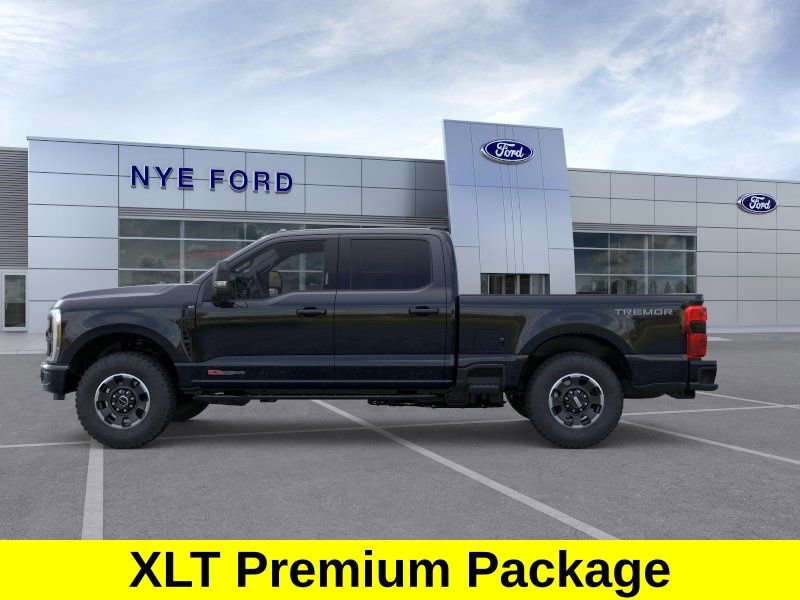 New 2026 Ford F350 XLT w/ XLT Premium Package AWD/4WD image 4