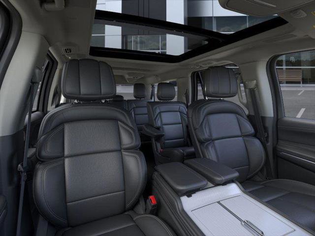 New 2025 Lincoln Navigator L Reserve image 10