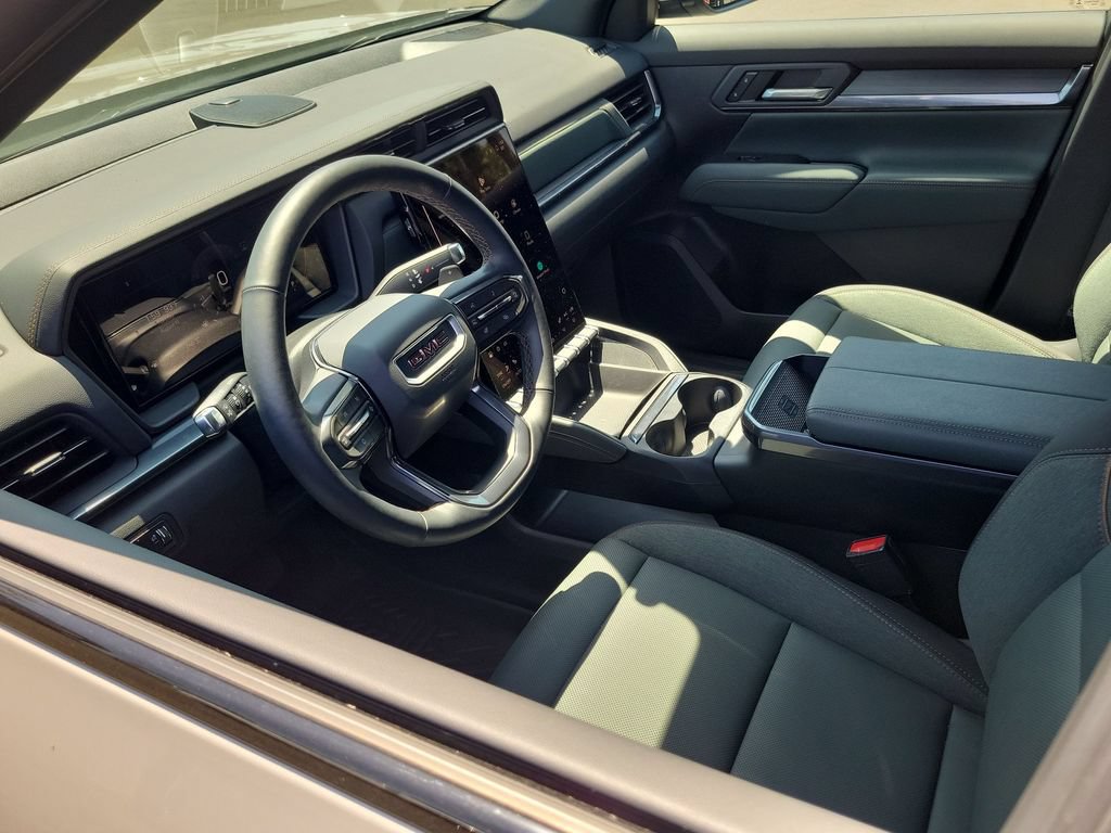 Used 2026 GMC Terrain AT4 AWD/4WD image 10