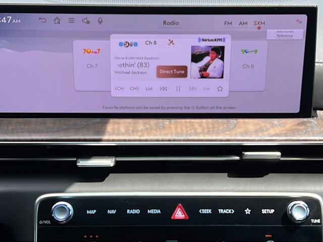 Certified 2025 Genesis GV80 3.5T Prestige AWD/4WD image 14