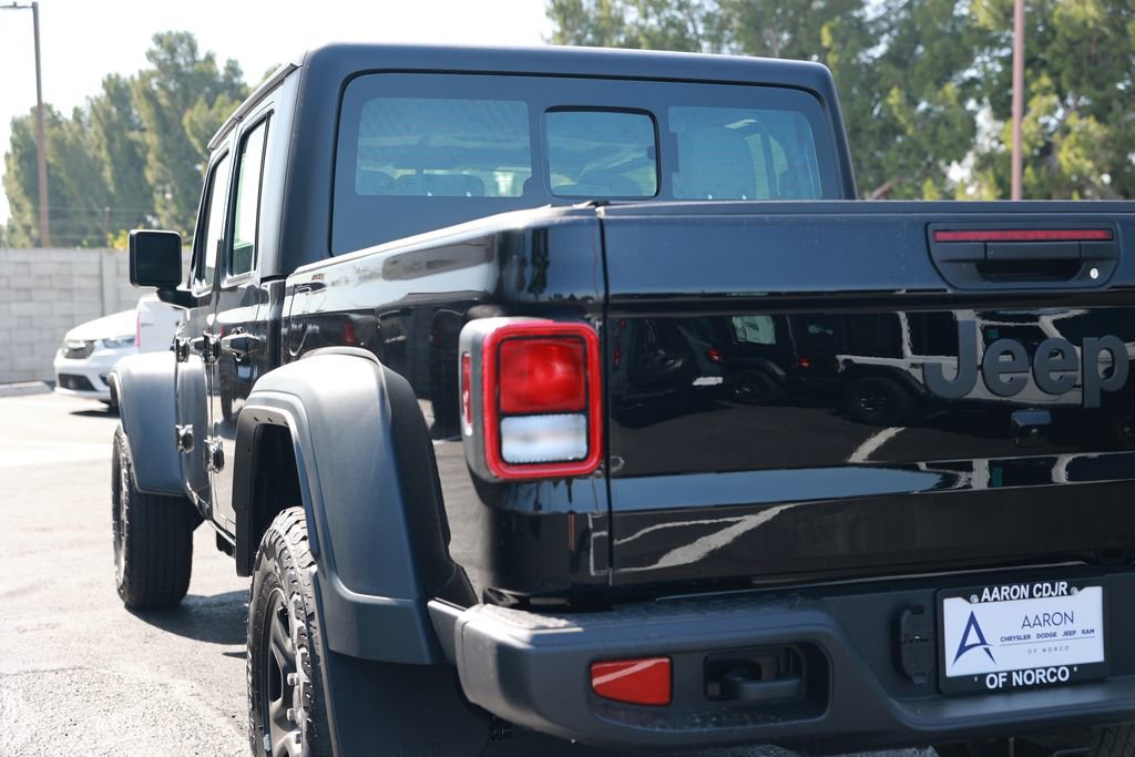 New 2026 Jeep Gladiator Sport image 10