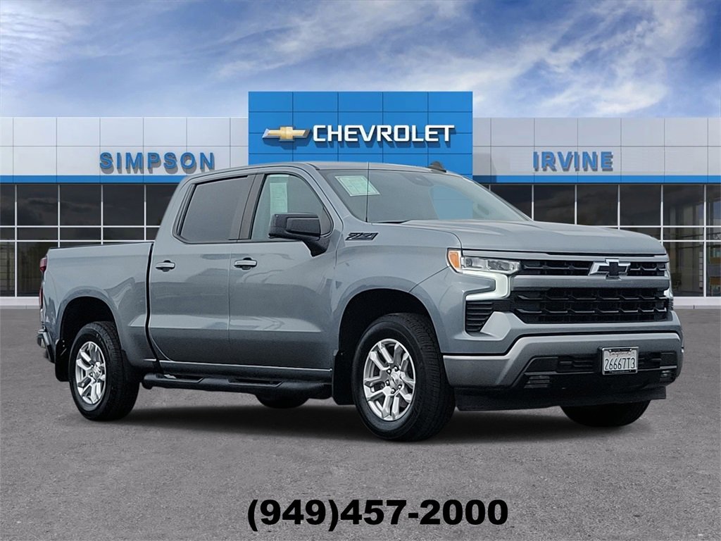 Used 2023 Chevrolet Silverado 1500 RST image 1