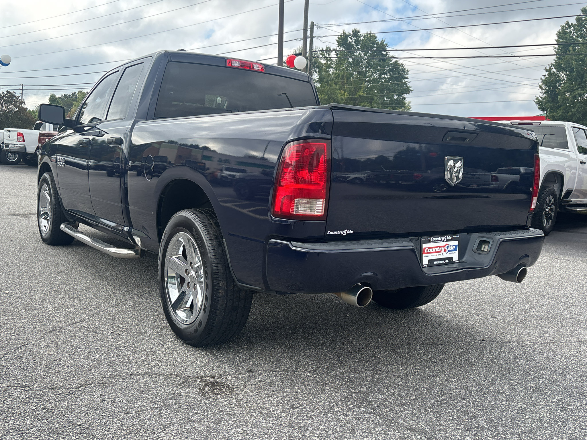 Used 2013 RAM 1500 Express RWD image 6