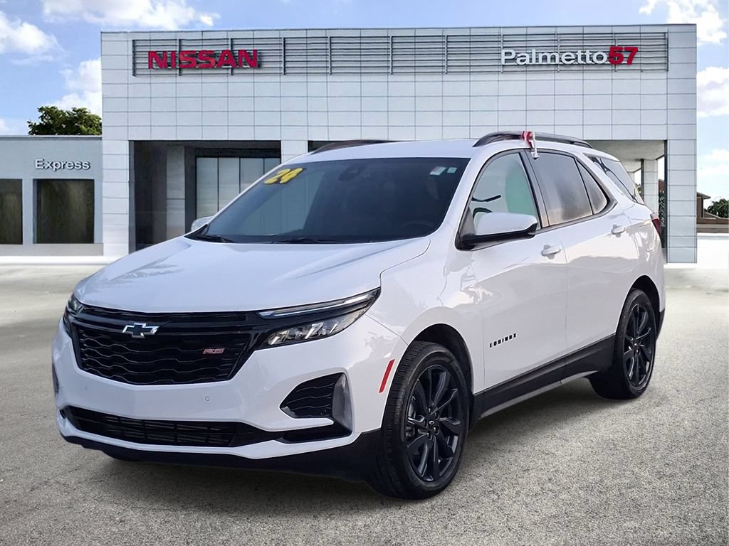 Used 2024 Chevrolet Equinox RS FWD image 3