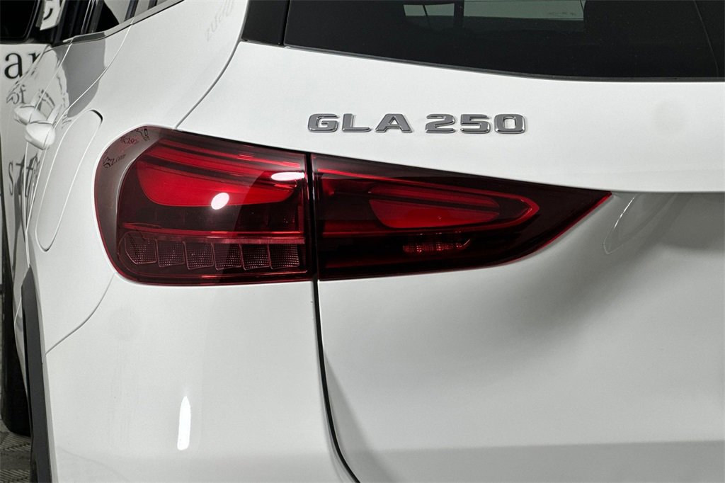 Certified 2026 Mercedes-Benz GLA 250 image 33