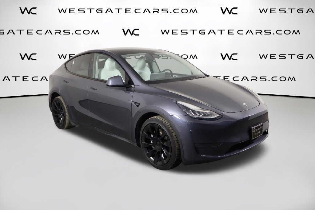 Used 2023 Tesla Model Y Long Range AWD/4WD image 45