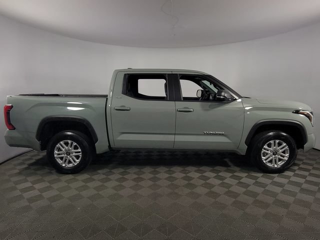 Used 2025 Toyota Tundra SR5 AWD/4WD image 10