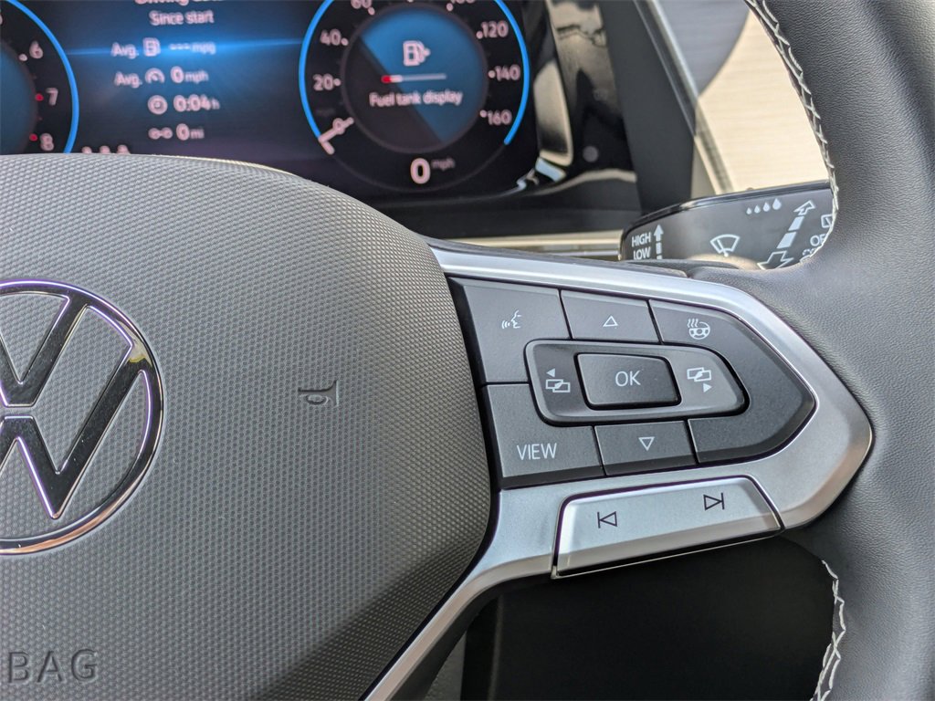 New 2026 Volkswagen Atlas Cross Sport SE image 32