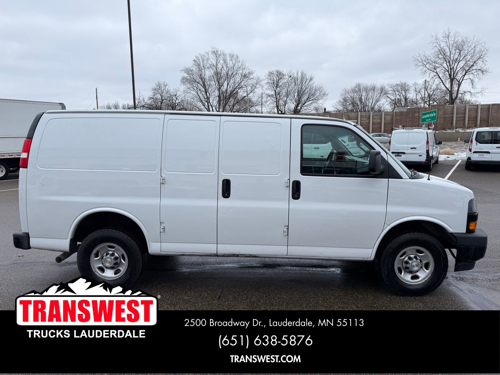 Used 2021 Chevrolet Express 2500 w/ Driver Convenience Package image 14