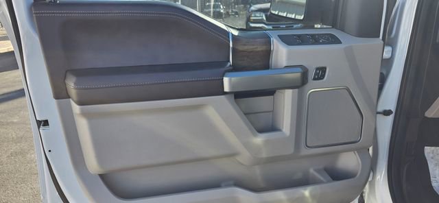 Used 2019 Ford F150 Limited w/ Trailer Tow Package image 8