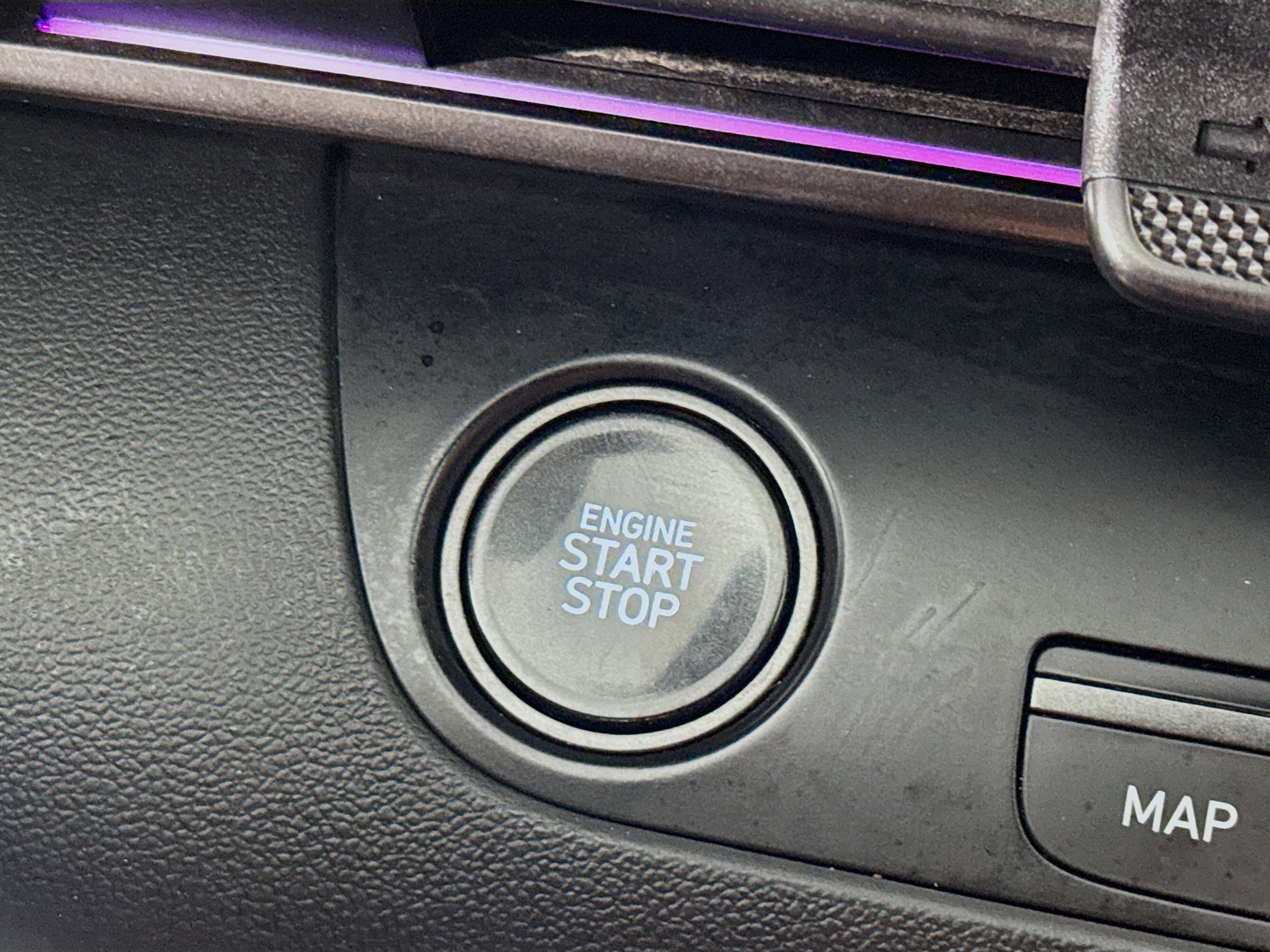 Used 2022 Hyundai Elantra N FWD image 21