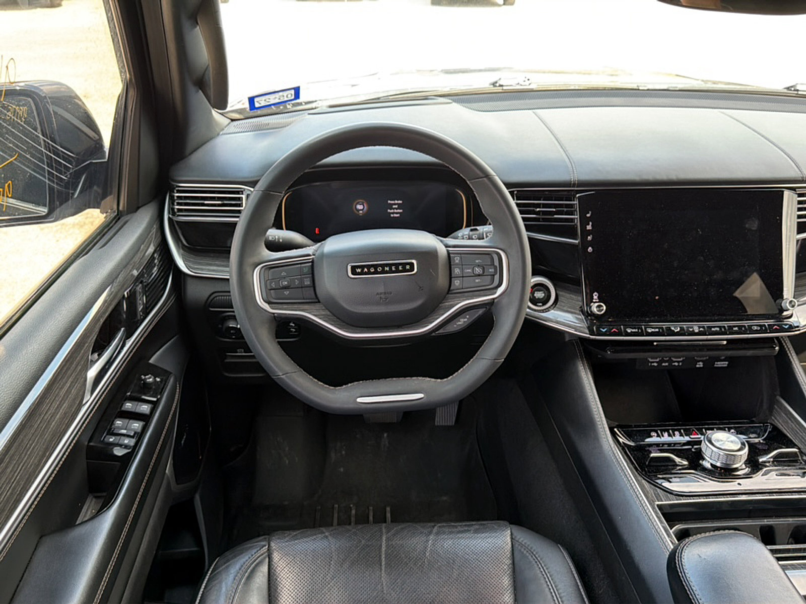 Used 2022 Jeep Wagoneer Series III w/ Premium Group I AWD/4WD image 19