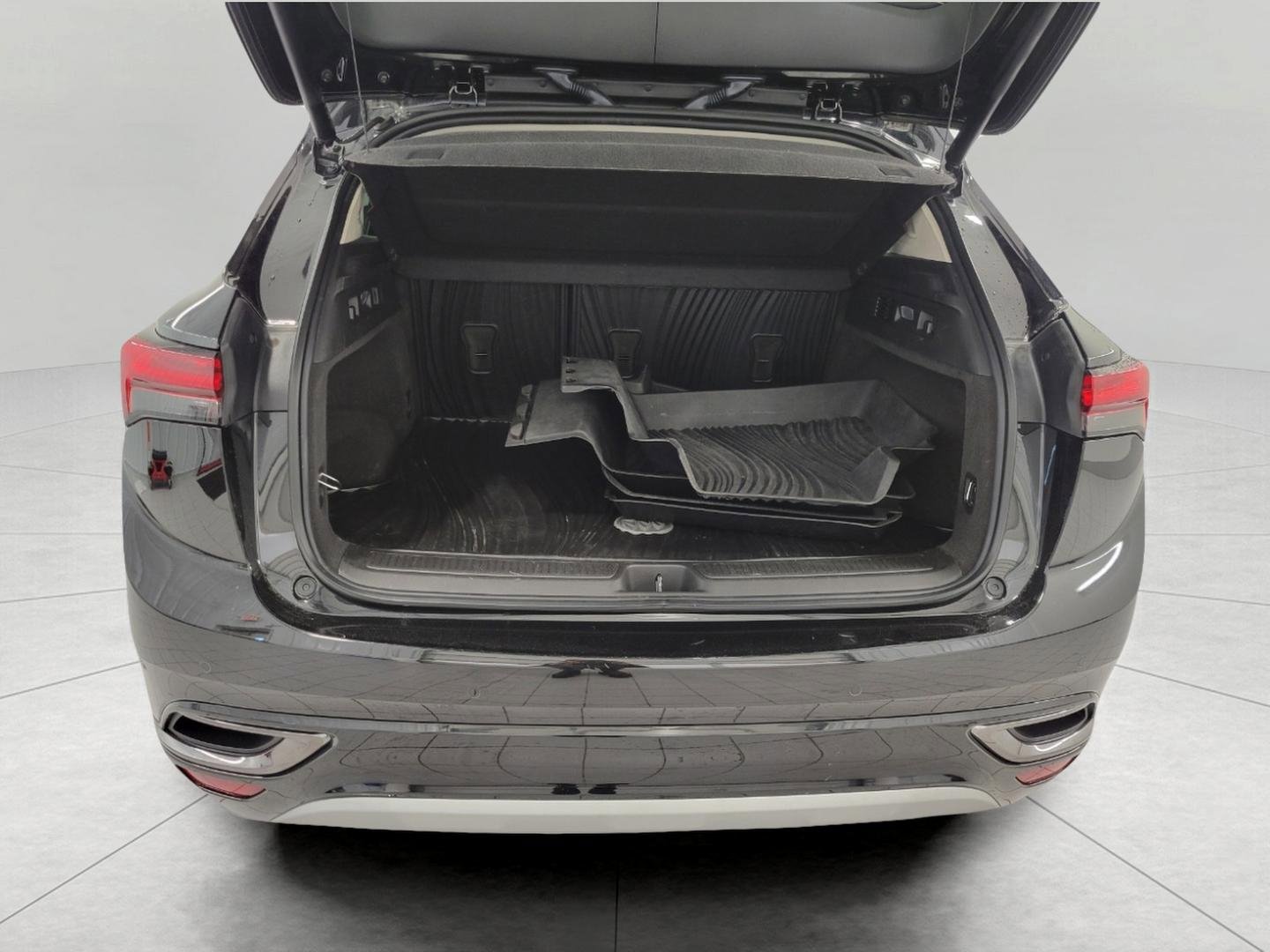 Used 2023 Buick Envision Preferred w/ Sport Touring Package image 16