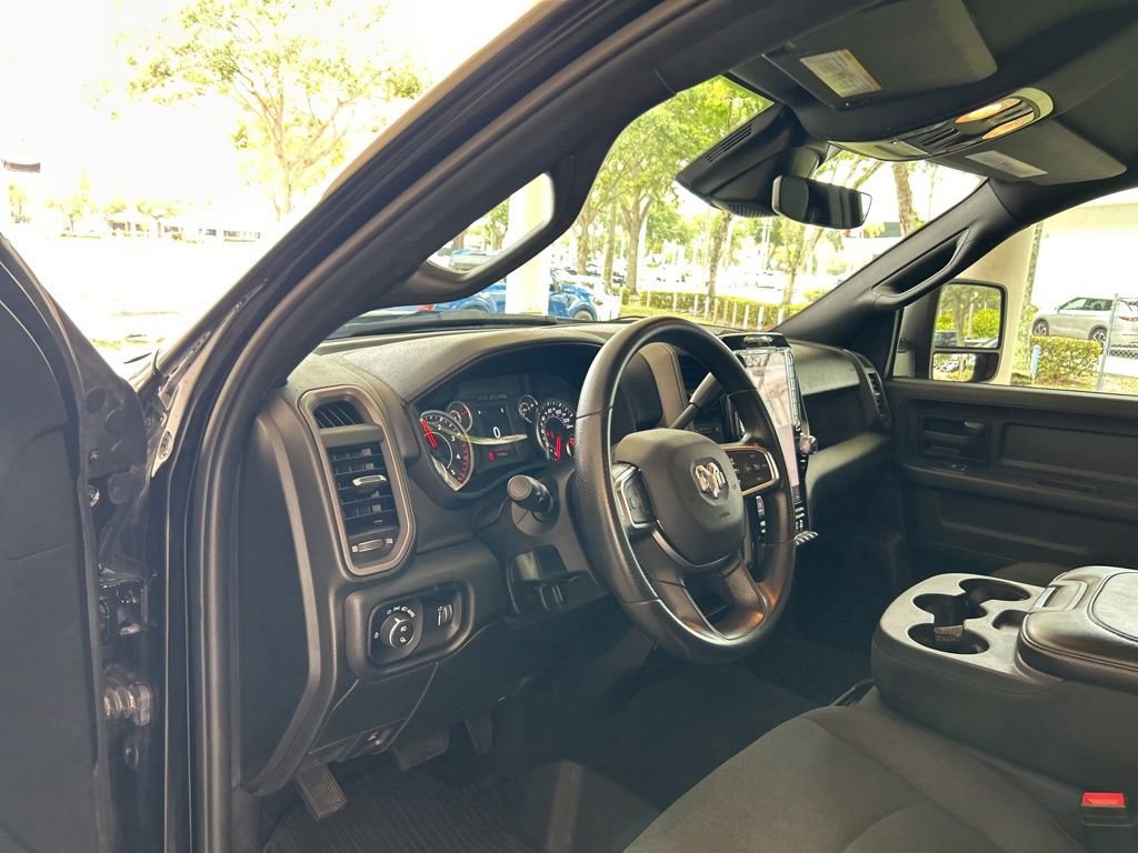 Used 2025 RAM 3500 Tradesman AWD/4WD image 6