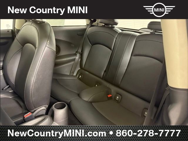 Used 2015 MINI Cooper 2-Door Hardtop FWD image 11