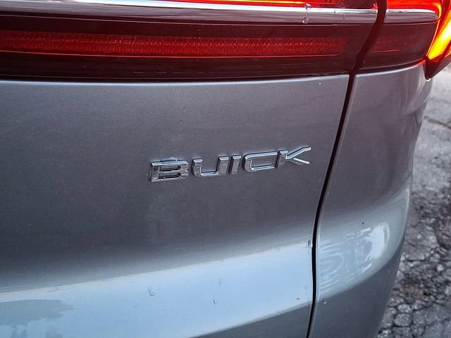 Used 2025 Buick Enclave Preferred FWD image 33