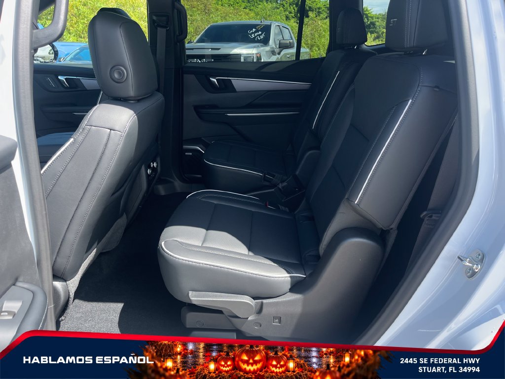 New 2027 Buick Enclave Sport Touring w/ Super Cruise Package FWD image 12