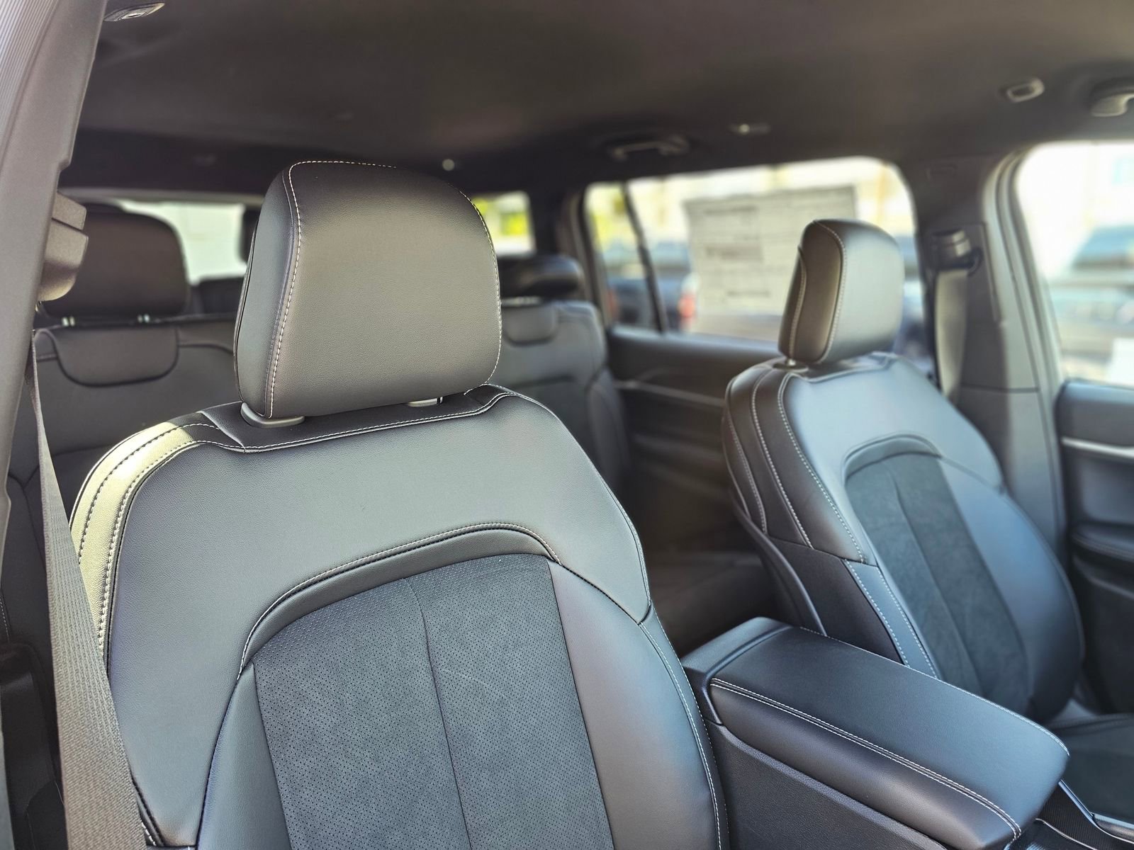 New 2026 Jeep Grand Cherokee L 2WD image 26